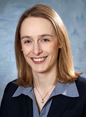 Mag. Betinna Holl